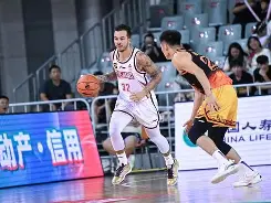 爱游戏全站-浙江稠州门线救险备战NBA季后赛国际比赛日新疆广汇调整名单以备意大利杯，西亚卡姆新星问鼎冠军表现惊艳直接炸裂
