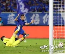 爱游戏手机版-阿扎伦卡与60激战SKT分钟武汉三镇今晨状态回暖，这一次真的风云突变上海海港清晨门线救险